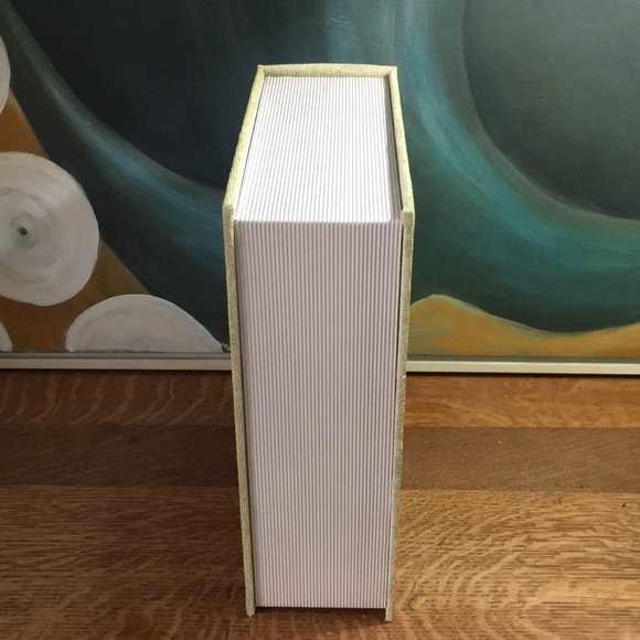 Exotic Plants Storage Book Box - Picture 5 of 8